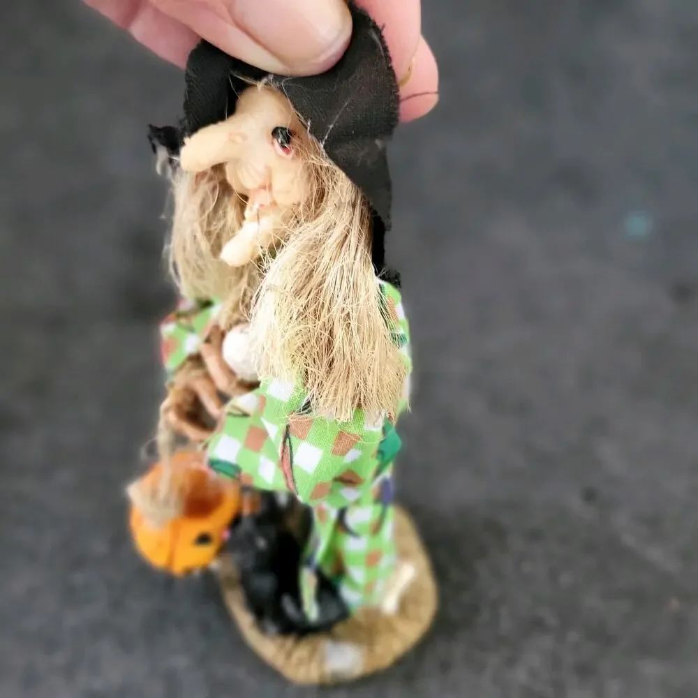 Vintage WITCH Black CAT Bat BONES Skull NUDE Breast HALLOWEEN Figurine SCULPTURE